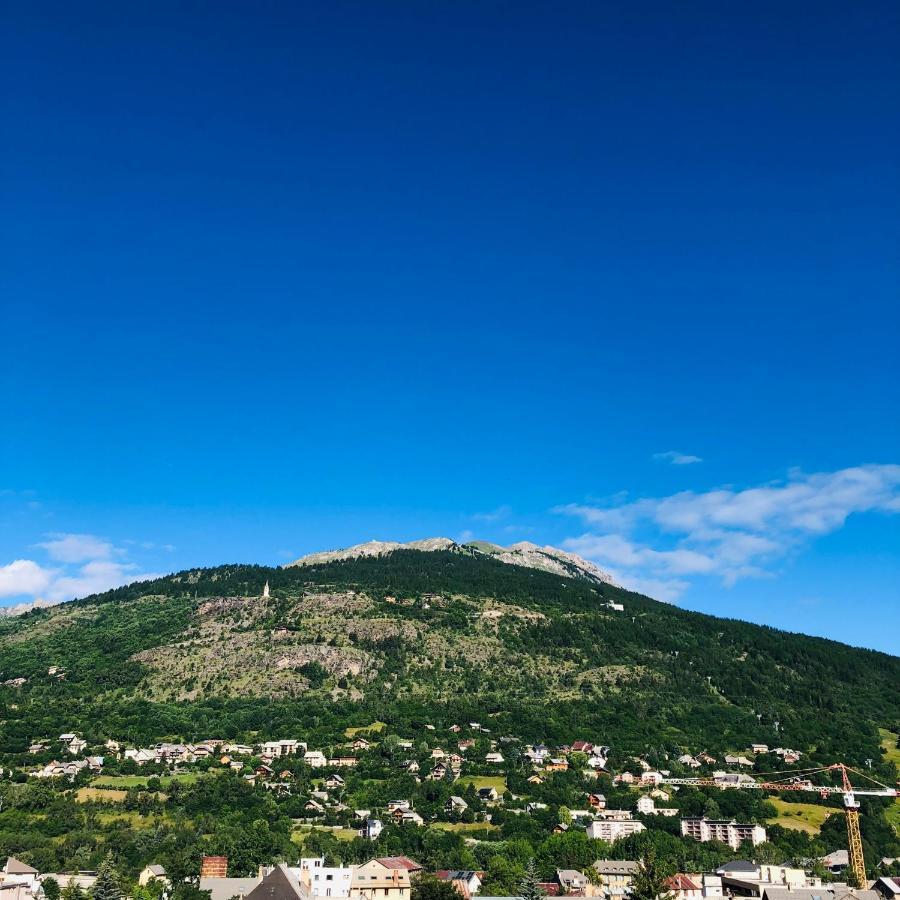 Comme A La Maison A La Montagne ブリアンソン エクステリア 写真